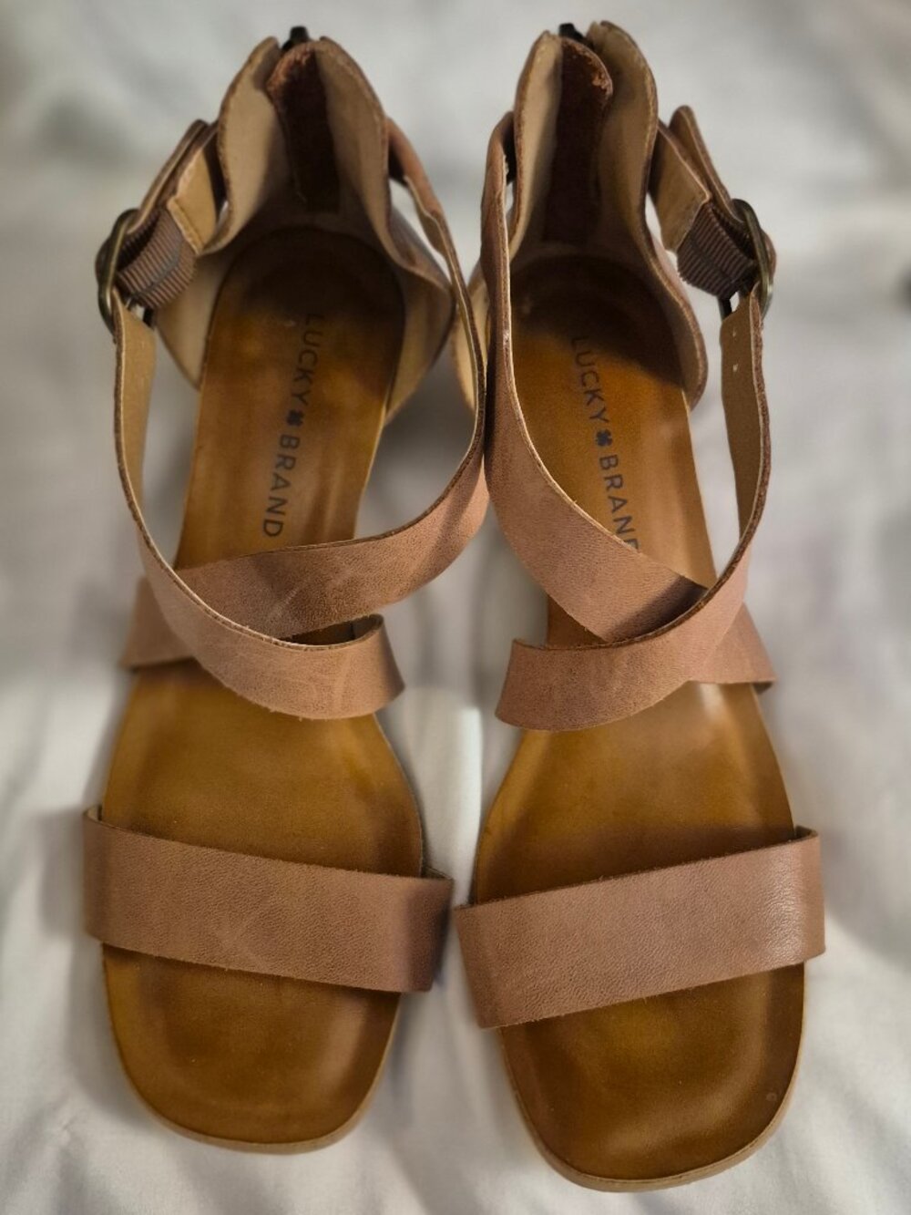 Strappy Sandals Stacked heel, Lucky Brand. 6 1/2.